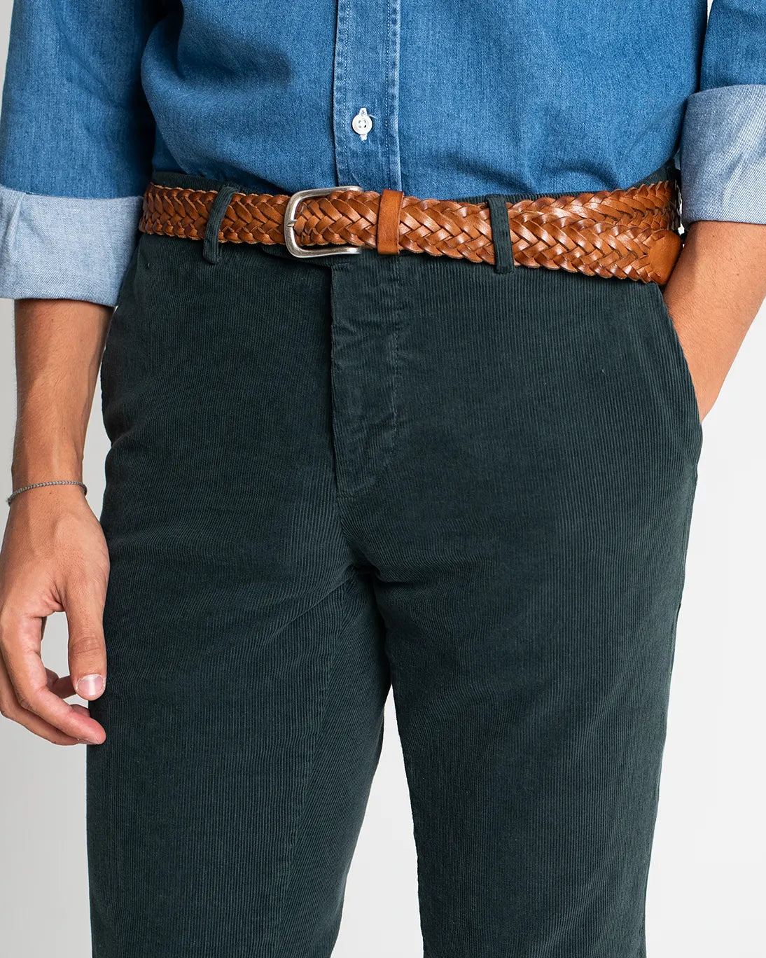 PANTALÓN CHINO DE PANA AZUL PETRÓLEO TWAY