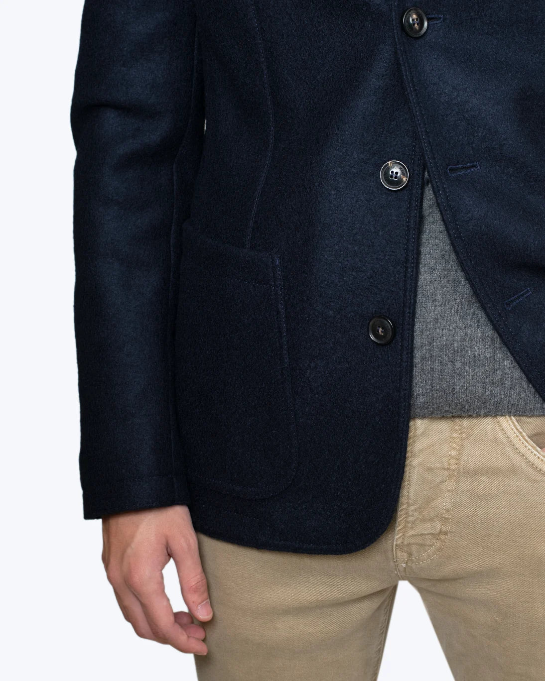 BLAZER DE CUELLO MAO NAVY MAXIMILIAM