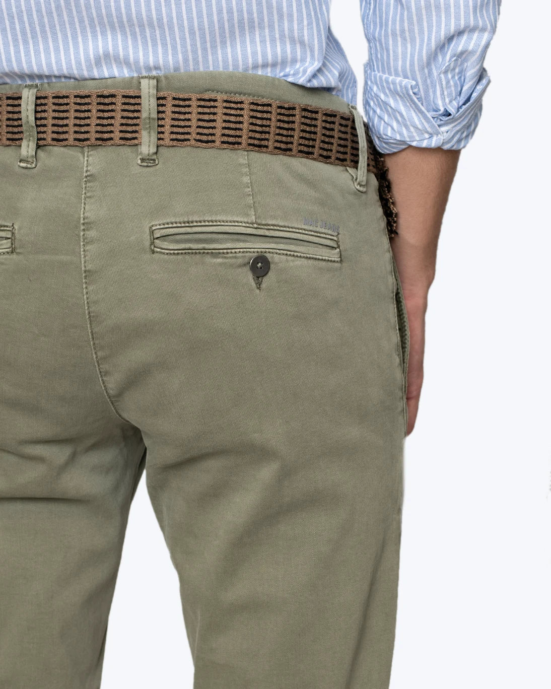 PANTALÓN CHINO VERDE MAC JEANS