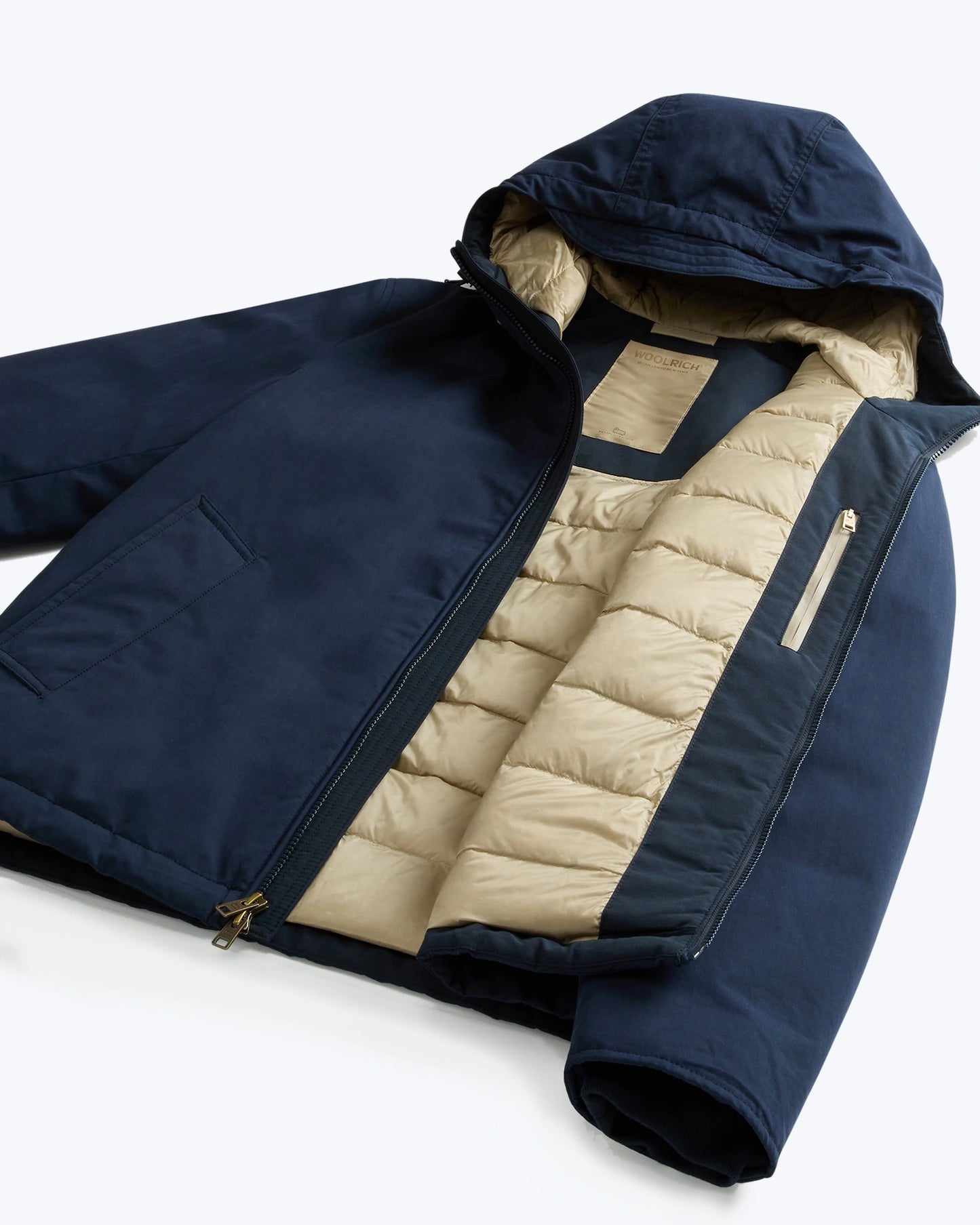 PARKA CON CAPUCHA AZUL WOOLRICH