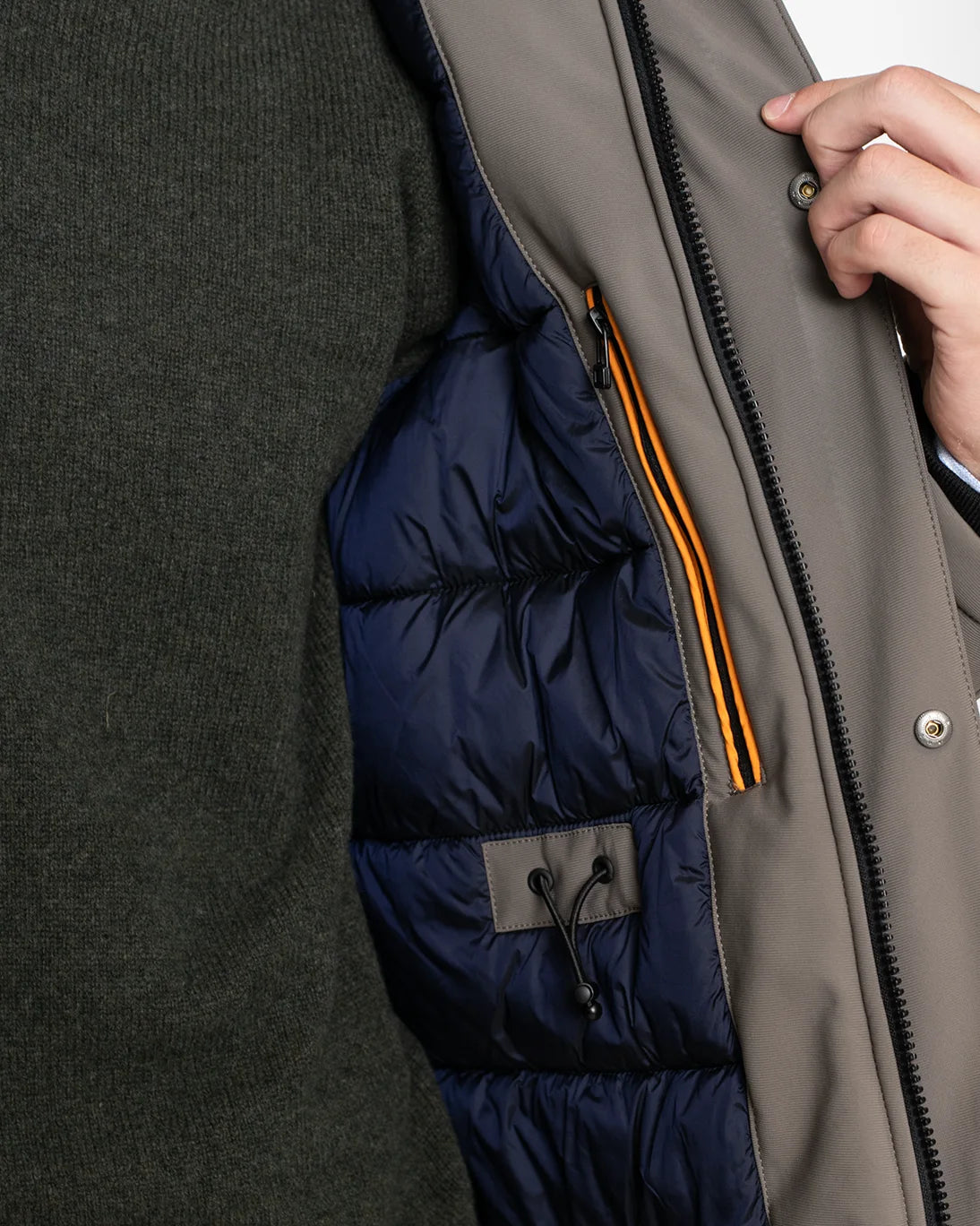 PARKA GRIS CON CAPUCHA HOMEWARD