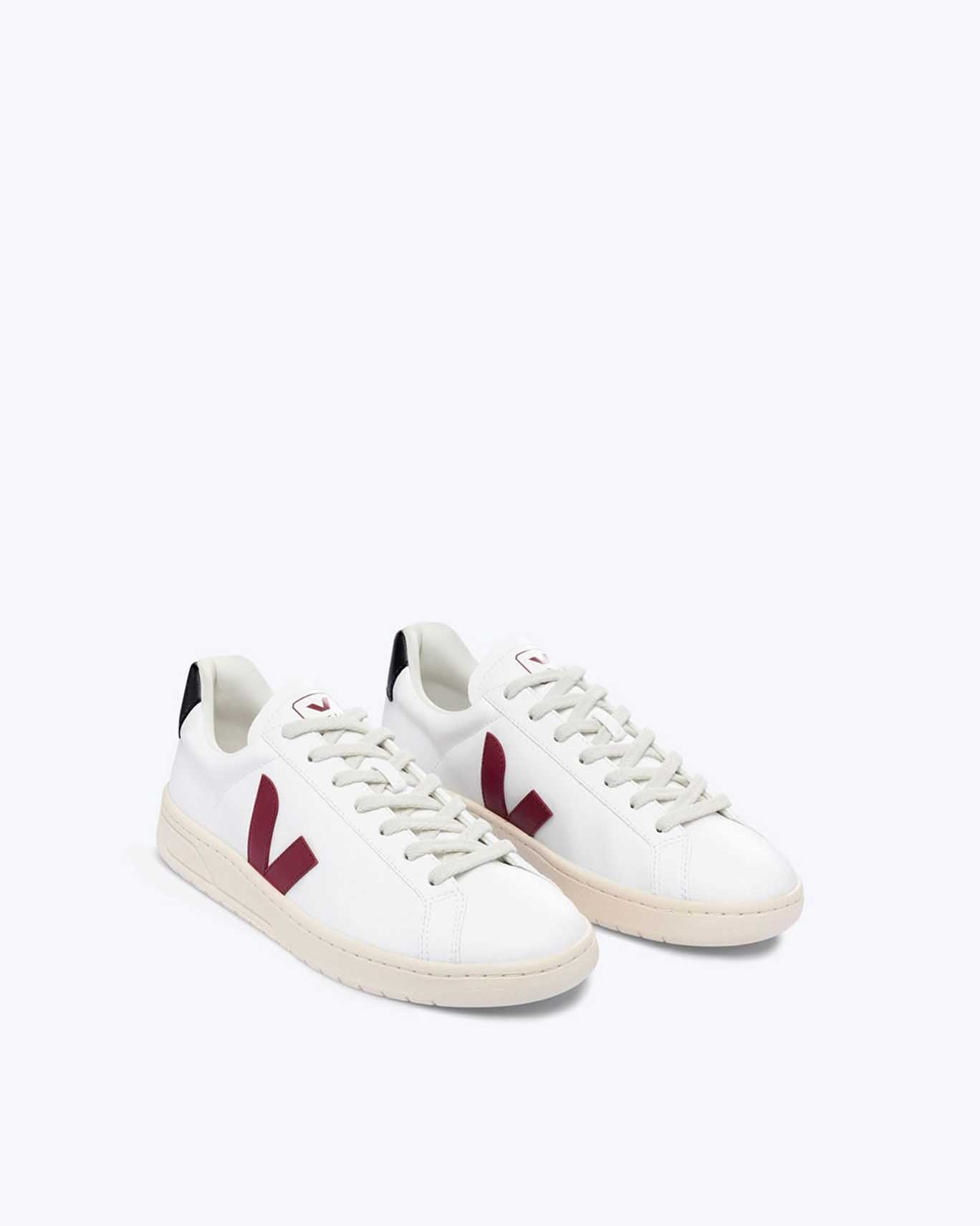 VEJA URCA SNEAKERS
