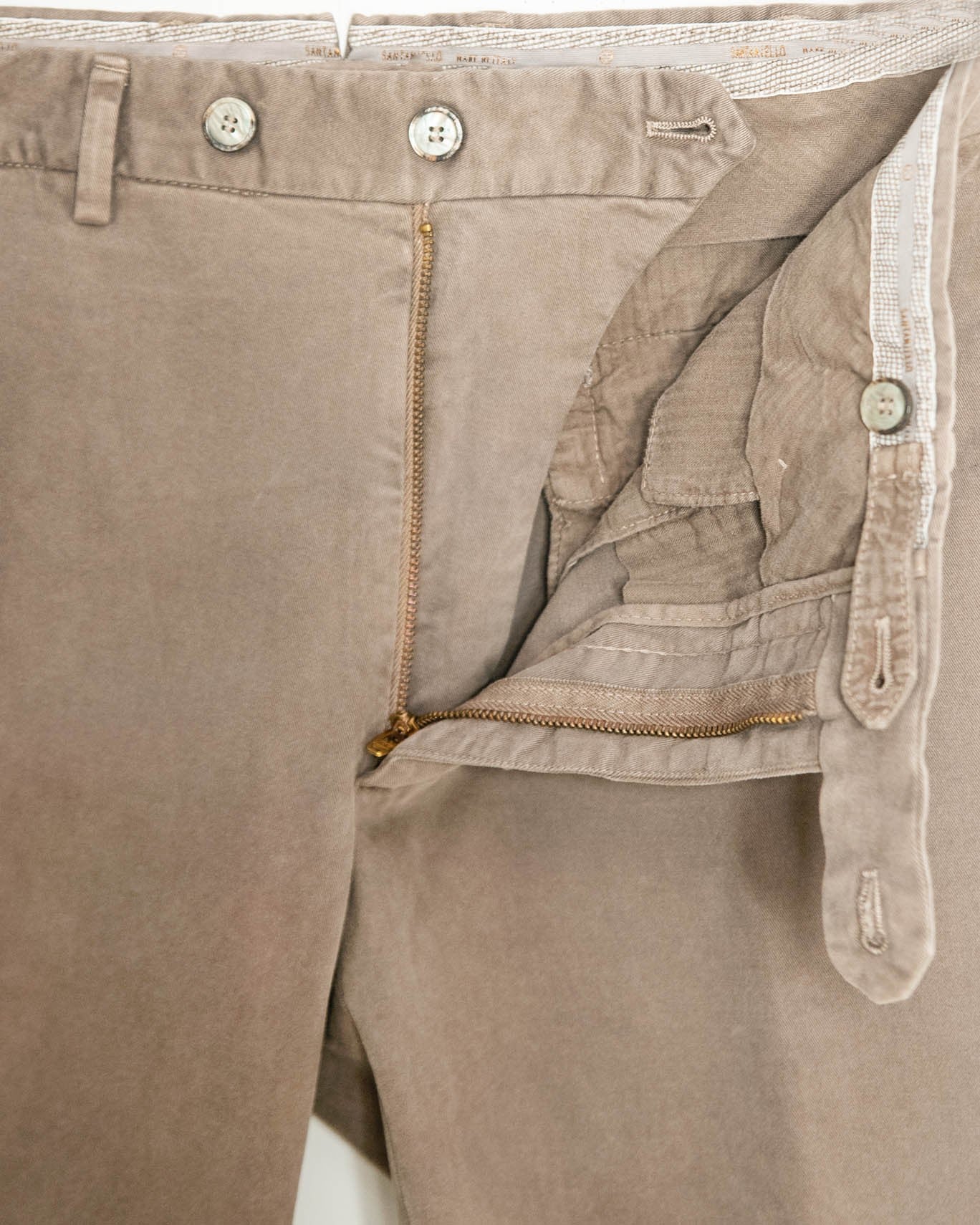 PANTALÓN CHINO SANTANIELLO 95/TOPO / 54
