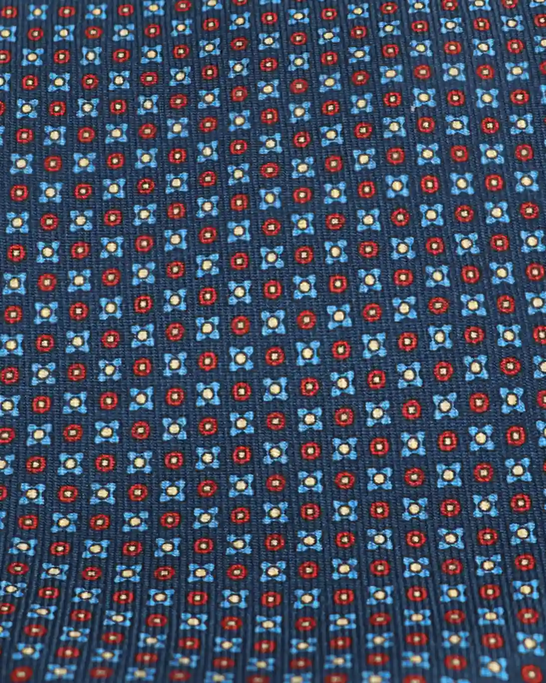 CORBATA DE SEDA AZUL PETRONIUS