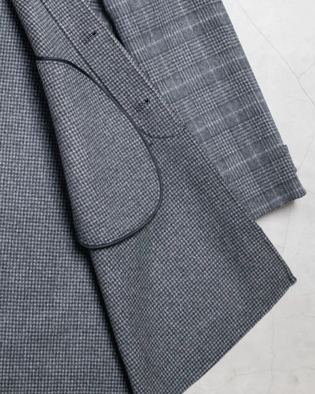 ABRIGO HARTFORD DE CUADROS GRIS