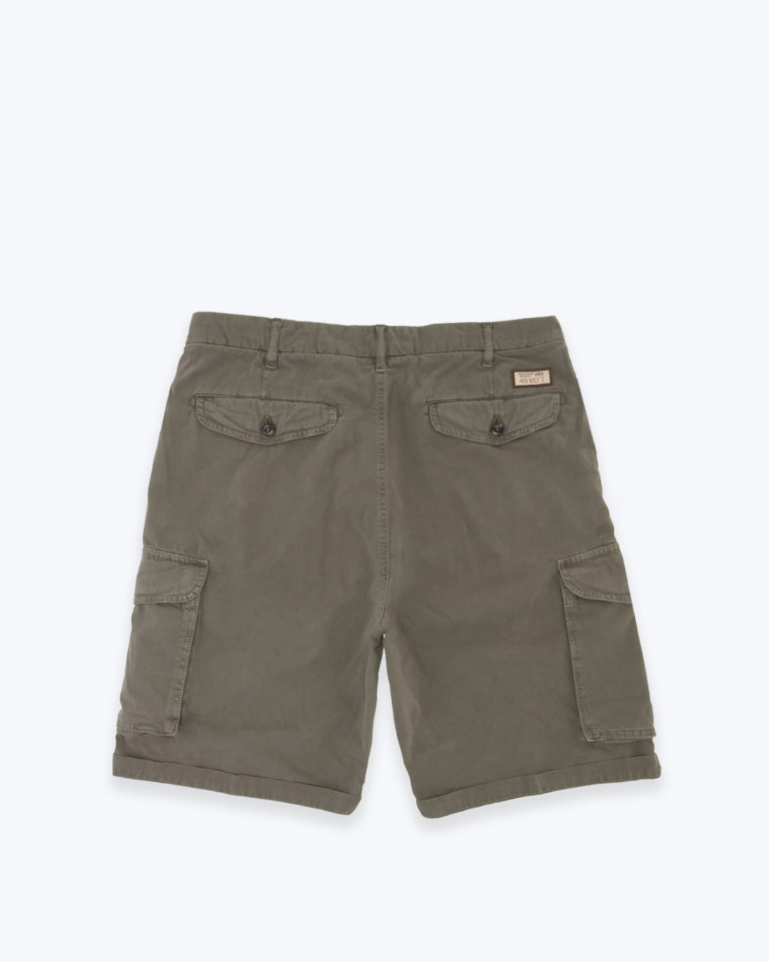 BERMUDAS TIPO CARGO VERDE OSCURO 40WEFT