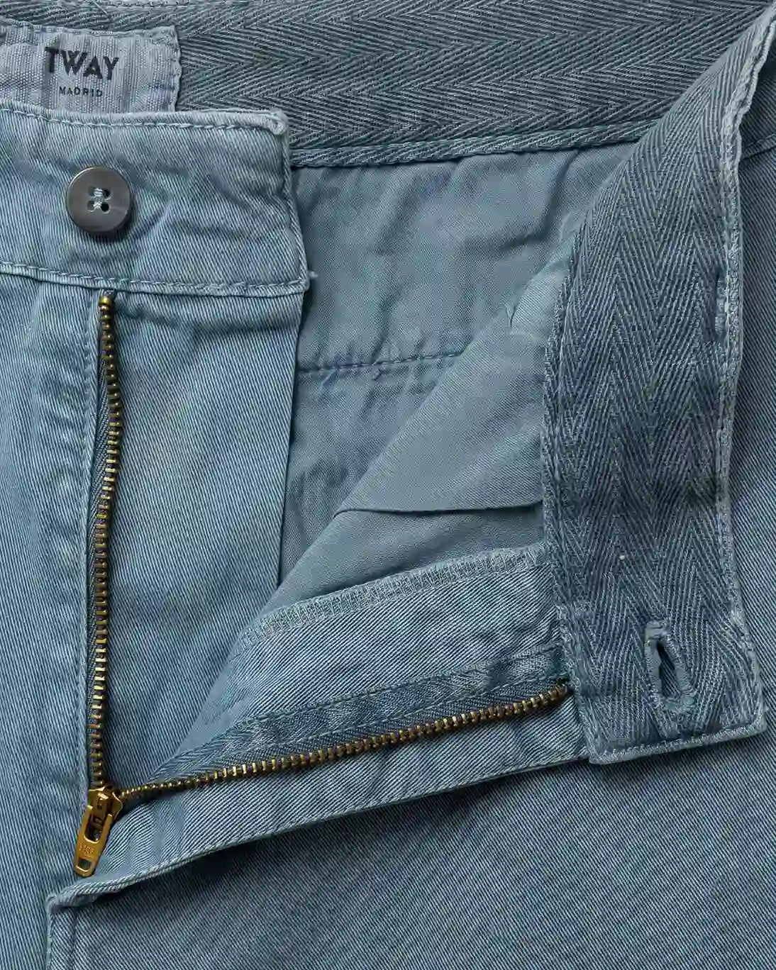 BERMUDAS CHINO AZUL PETRÓLEO TWAY