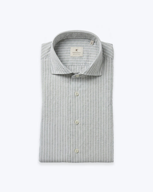 CAMISA VERDE CON RAYAS BASTONCINO