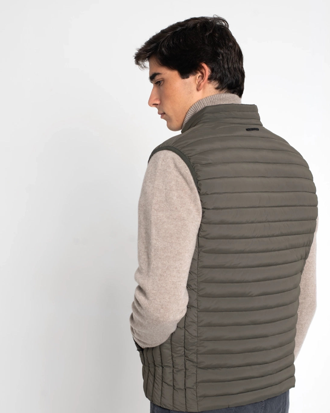 CHALECO PLUMAS HOMEWARD