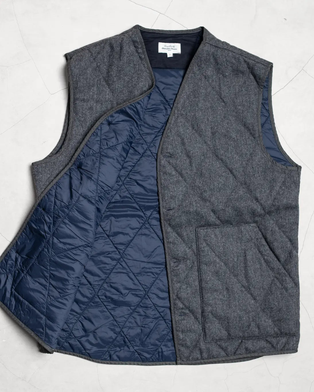CHALECO ACOLCHADO GRIS HARTFORD