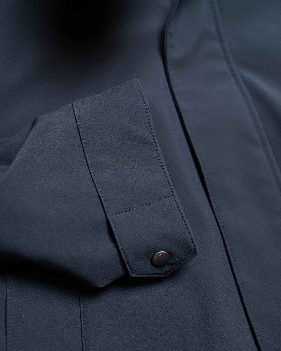 PARKA CON CAPUCHA NAVY WOOLRICH