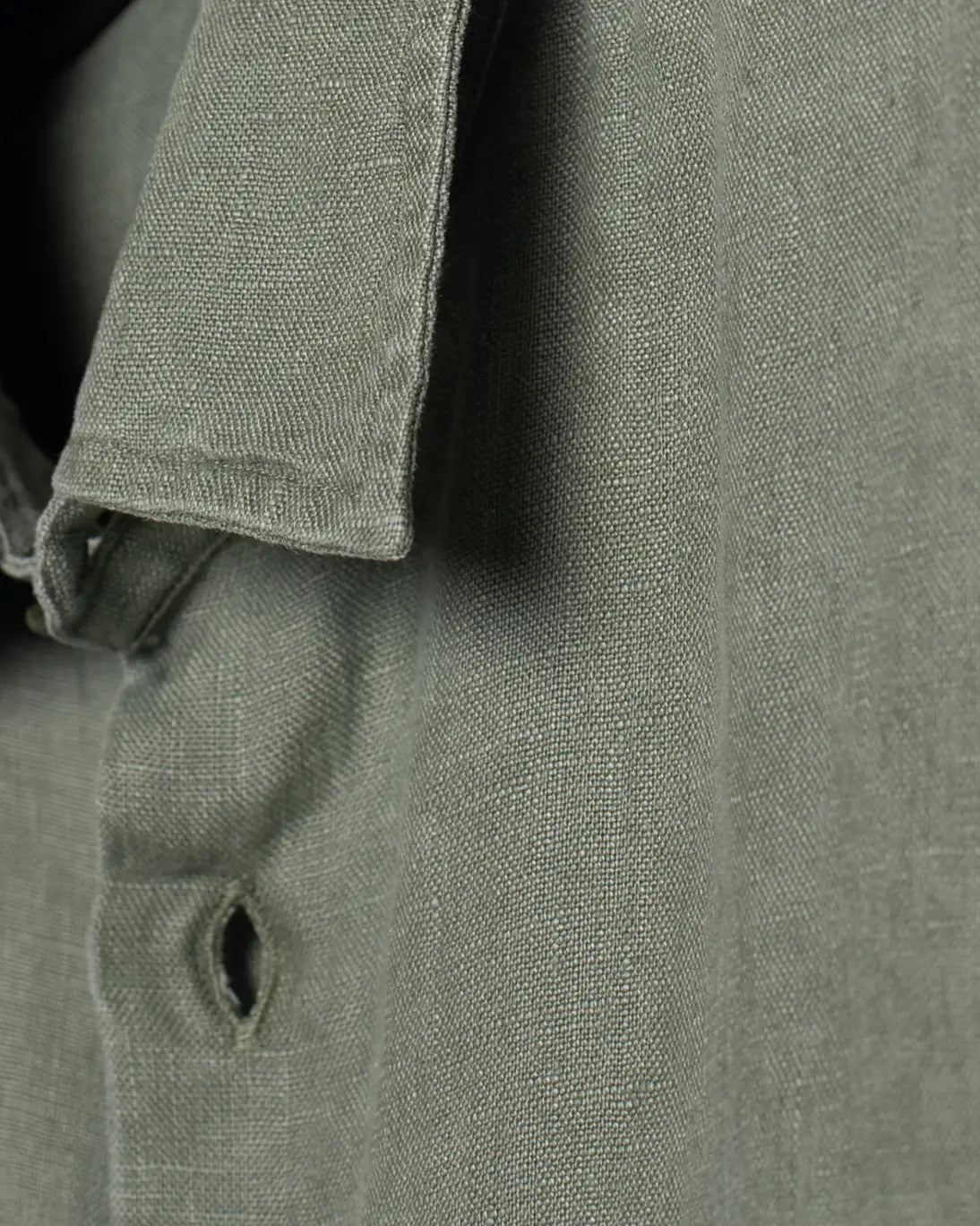 SOBRECAMISA VERDE CLARO DE LINO TWAY