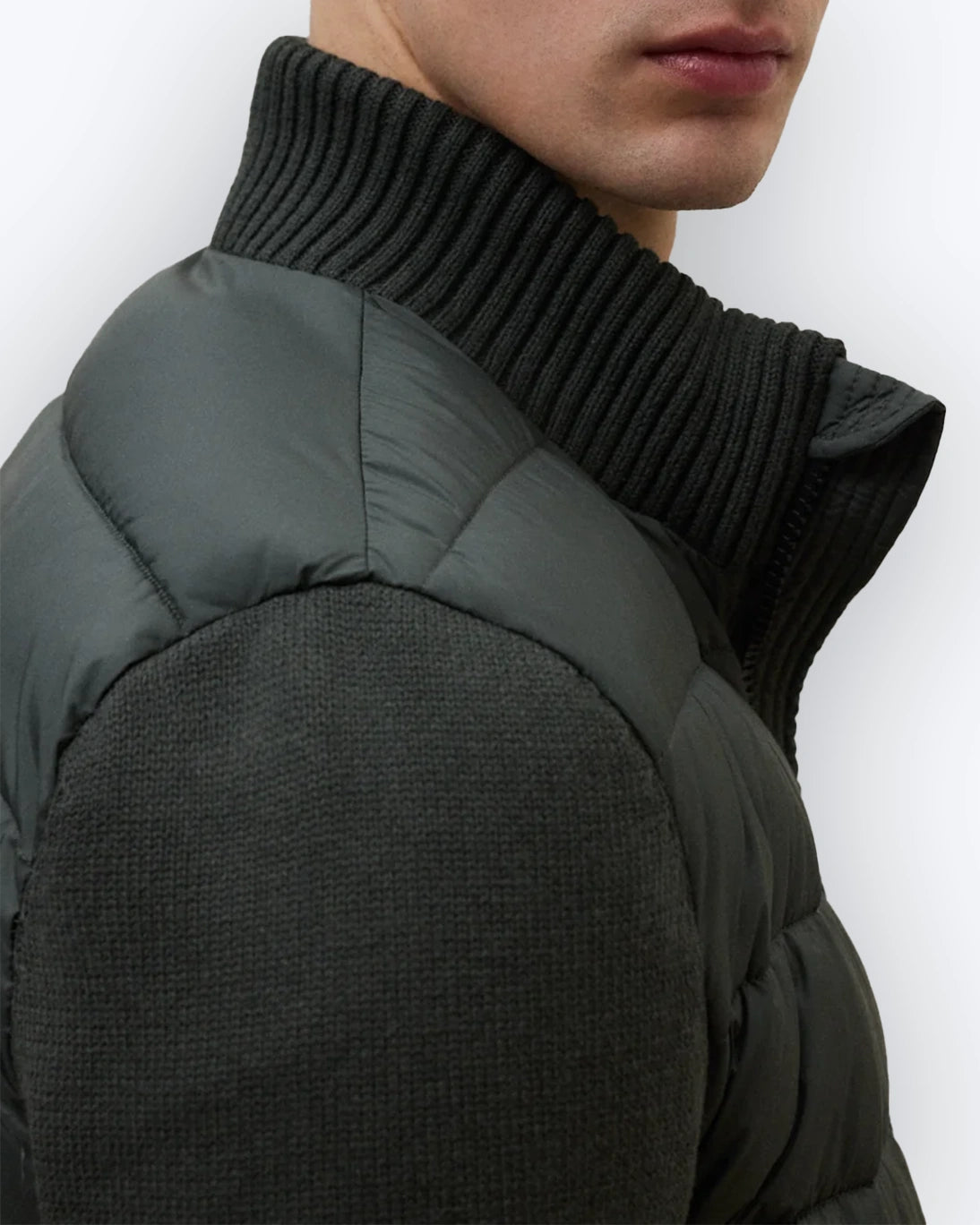 PLUMAS VERDE CON MANGAS DE PUNTO ECOALF