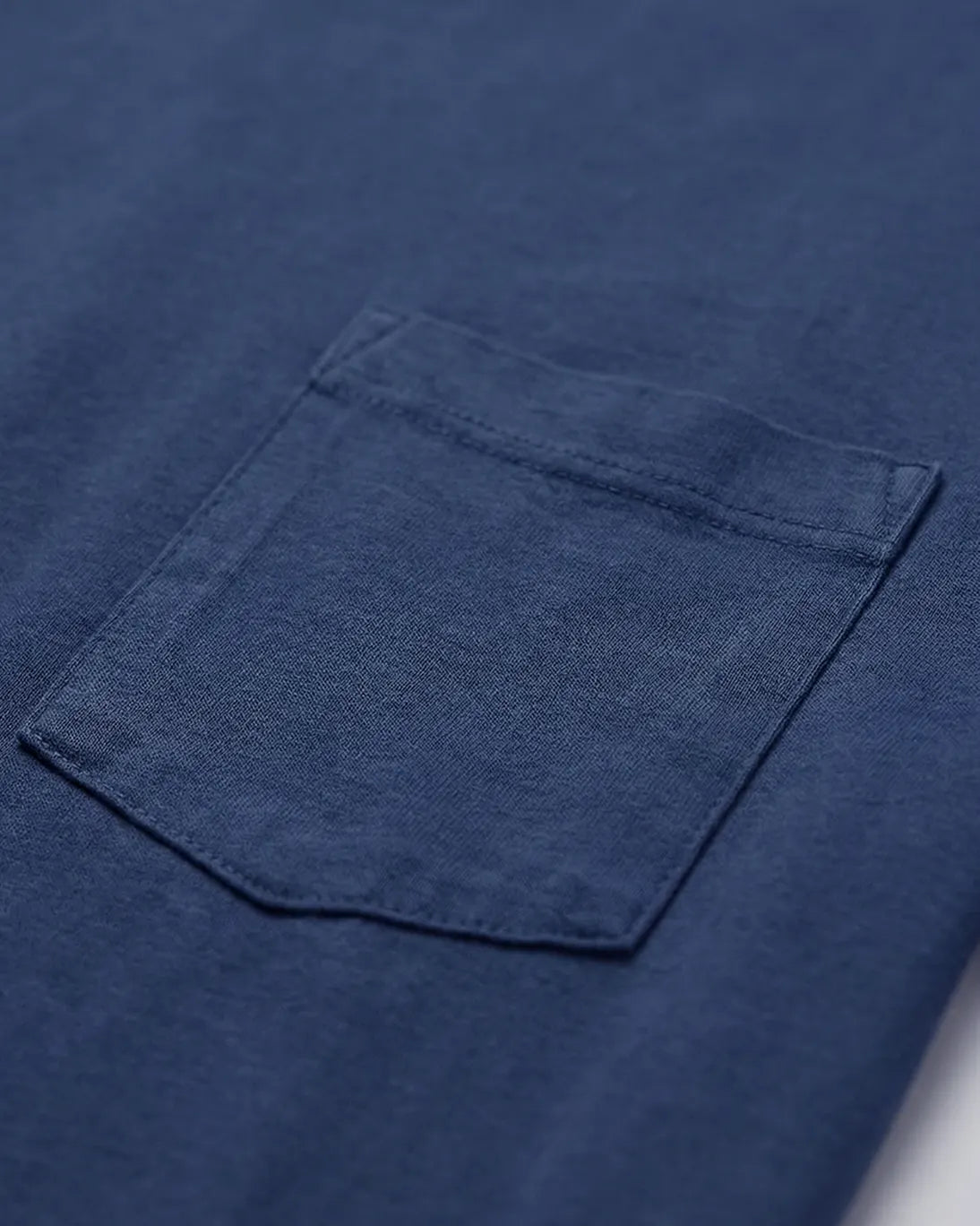 CAMISETA CON BOLISLLO AZUL HARTFORD