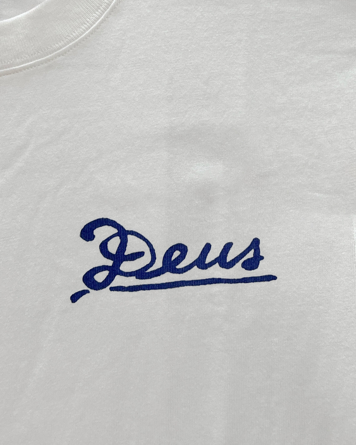 CAMISETA BOBSKULL DEUS BLANCA