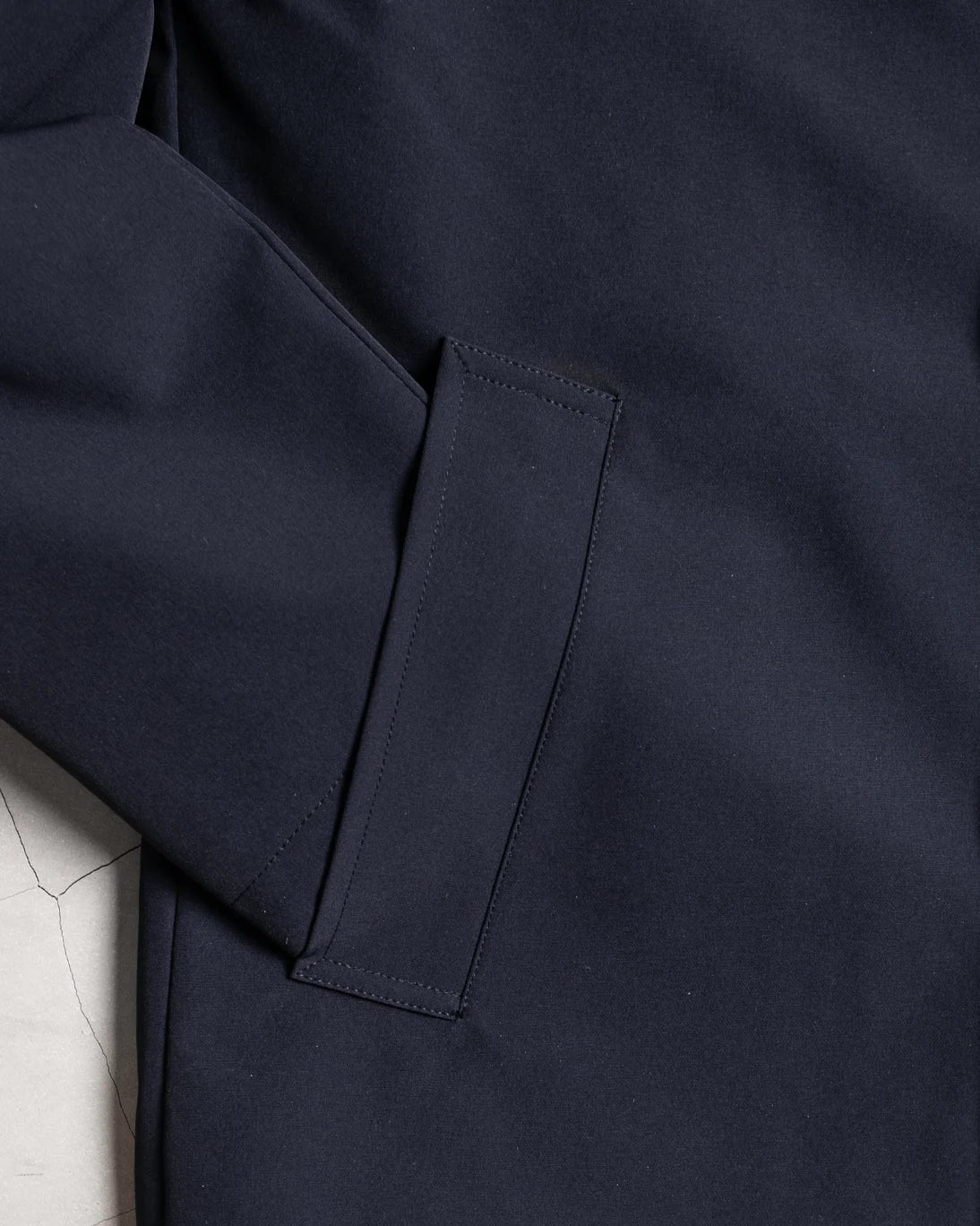 GABARDINA CON PETO DUCAN BRIXMOL