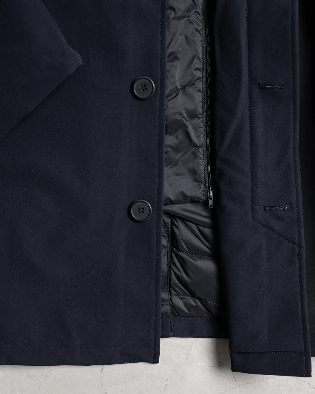 GABARDINA CON PETO DUCAN BRIXMOL
