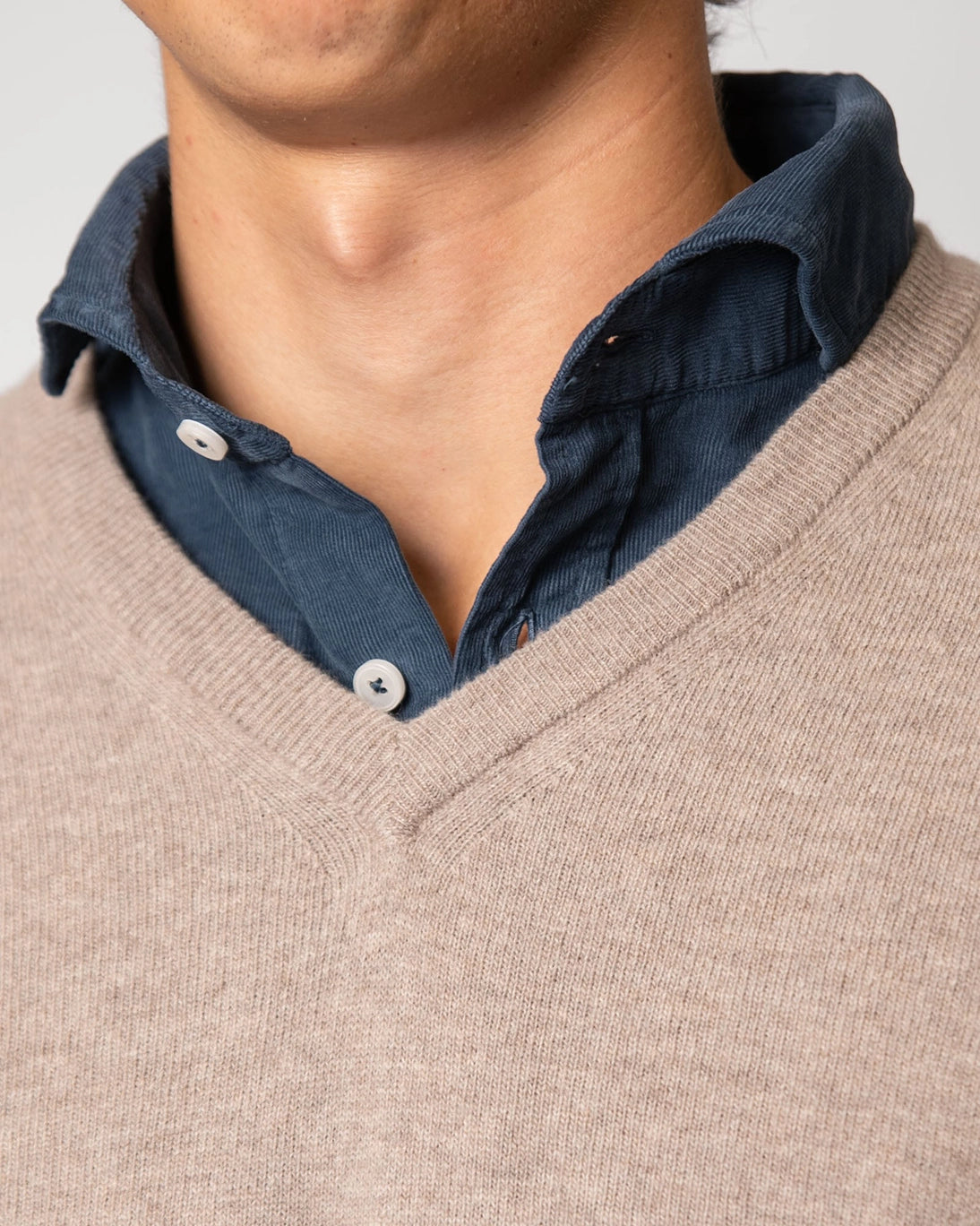 JERSEY TWAY CUELLO DE PICO BEIGE