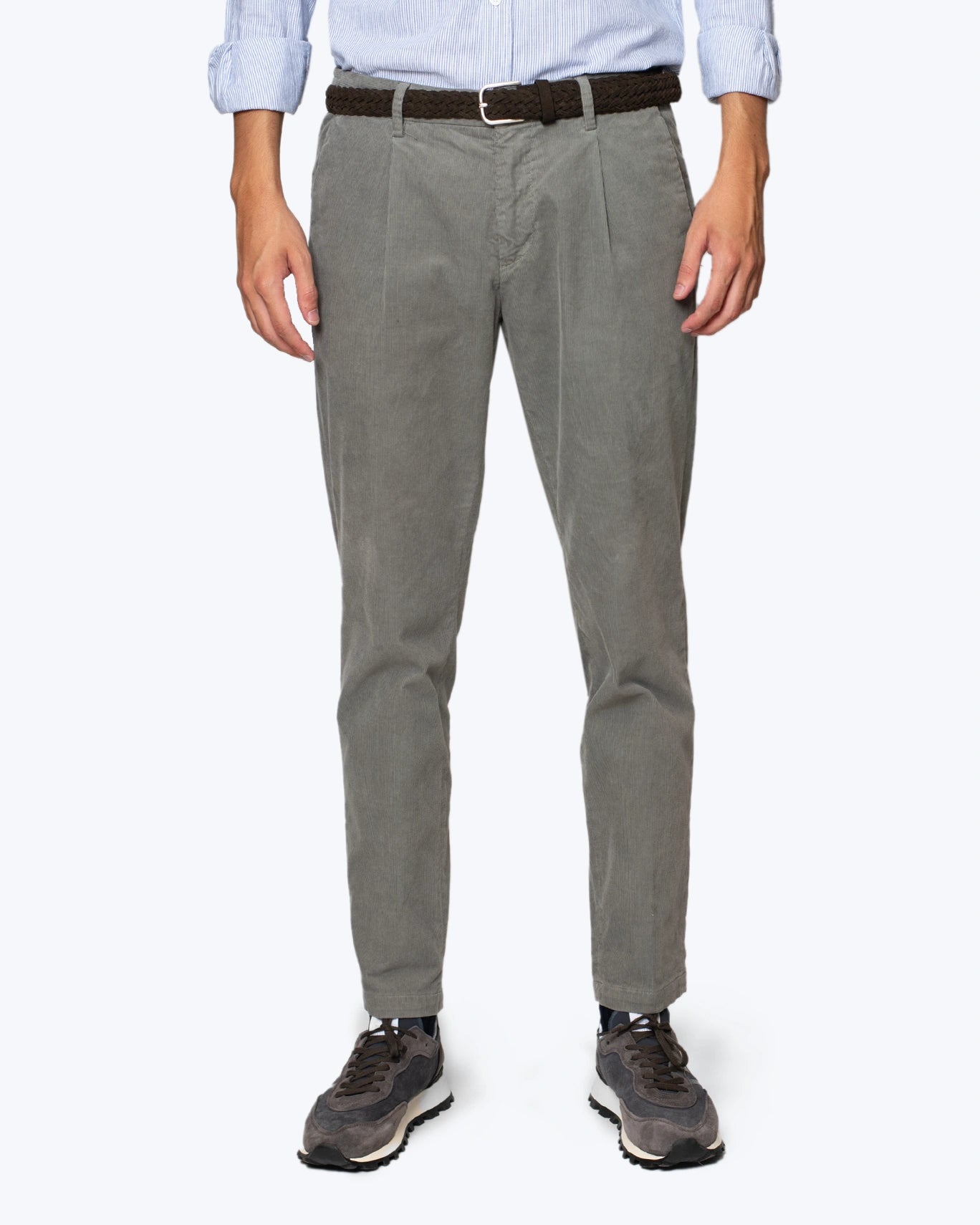 PANTALÓN CHINO DE PANA CON PINZA AT.P.CO