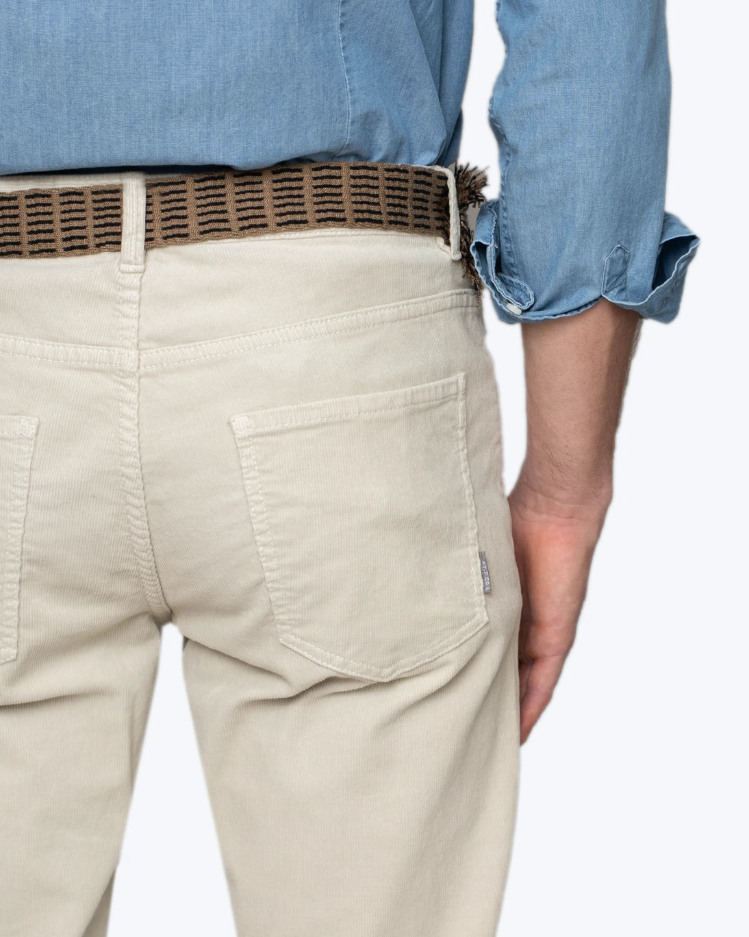 PANTALÓN 5 BOLSILLOS DE PANA BEIGE CLARO AT.P.CO
