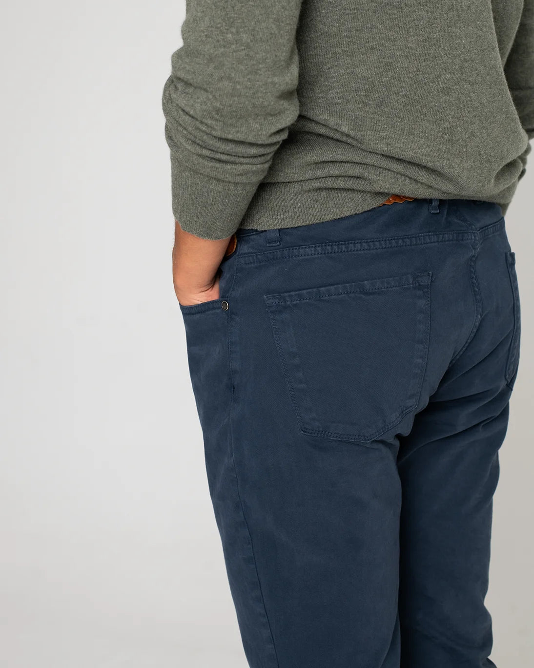 PANTALÓN DE 5 BOLSILLOS AZUL MARINO TWAY