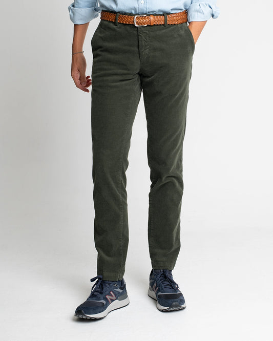 PANTALÓN CHINO DE PANA VERDE OSCURO TWAY