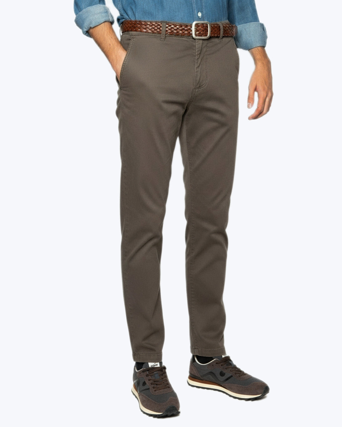 PANTALÓN CHINO SLIM FIT MARRÓN BOMBOOGIE