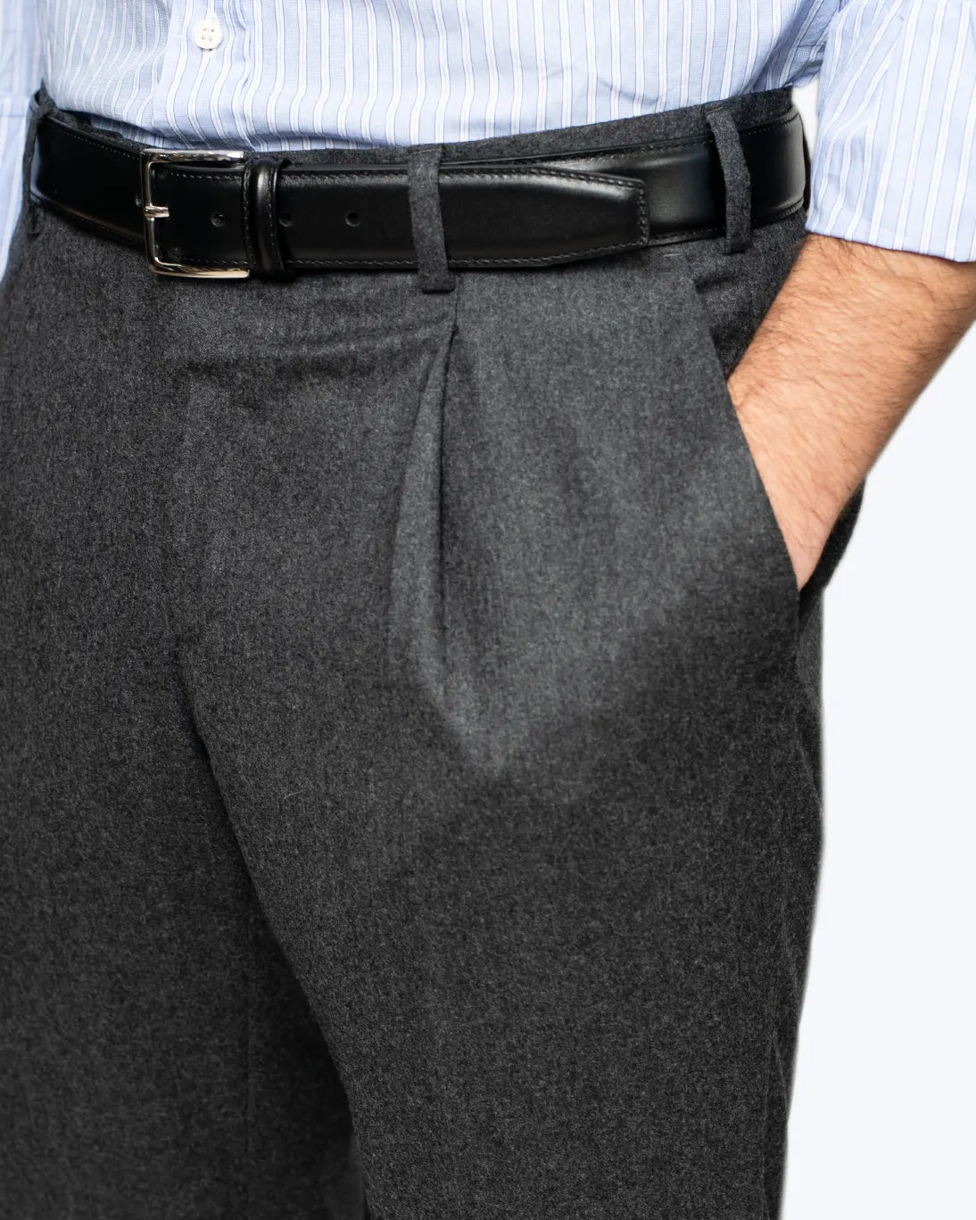 PANTALÓN GRIS CHINO CON PINZA L.B.M. 1911