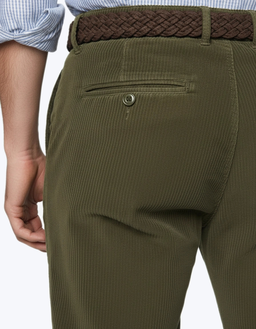 PANTALÓN CHINO DE PANA VERDE FEDERICO SLIM GTA