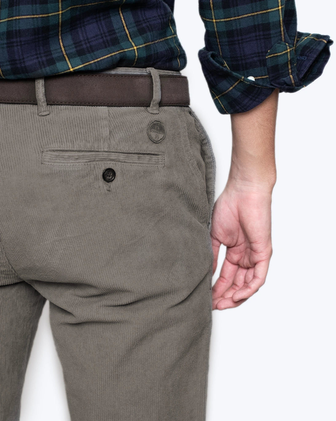 PANTALÓN CHINO DE PANA GRIS NORTH SAILS