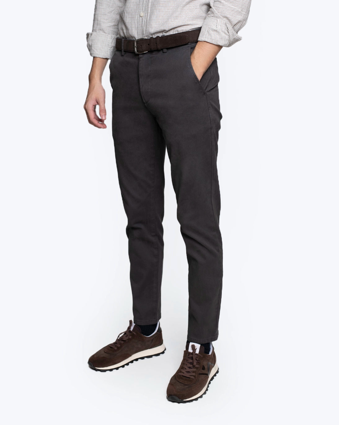 PANTALÓN CHINO SLIM DEFENDER GRIS OSCURO NORTH SAILS