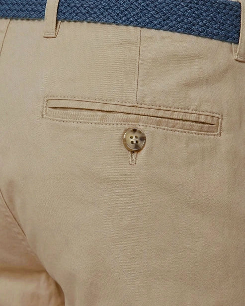 PANTALÓN CHINO CON VUELTA CAMEL SEVENTY
