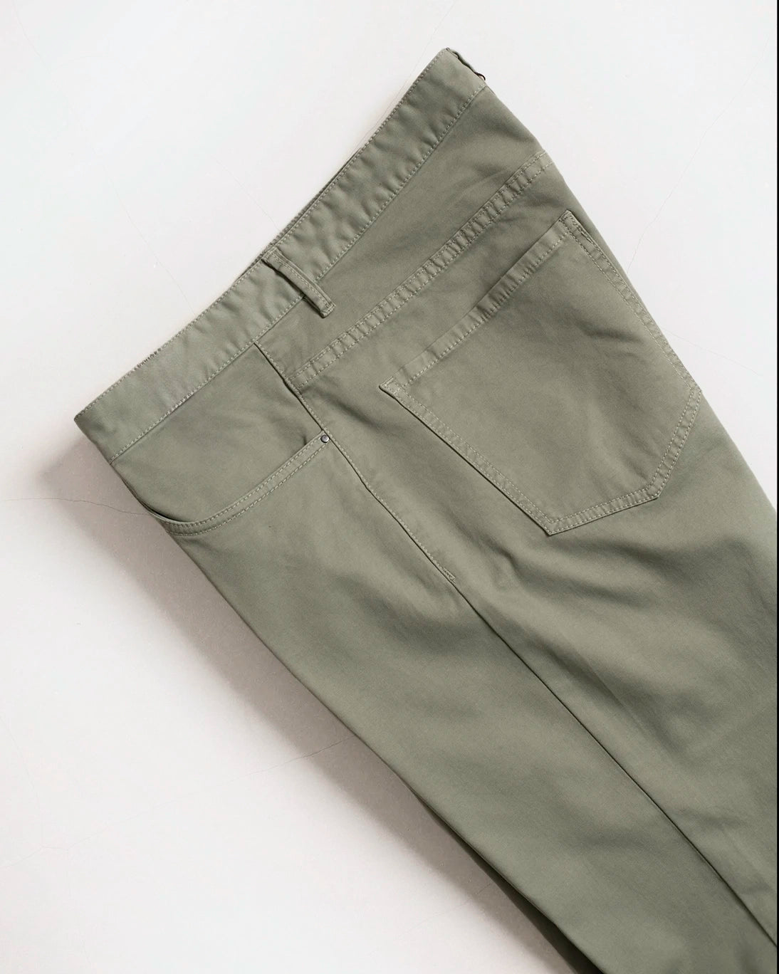 PANTALÓN 5 BOLSILLOS VERDE DAVE AT.P.CO