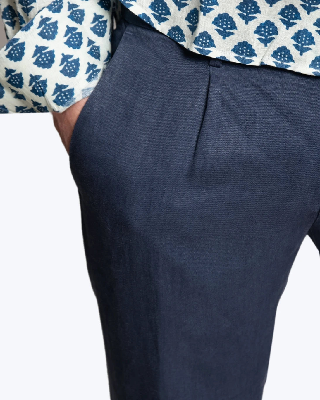 PANTALÓN DE LINO AZUL JOGGER AT.P.CO