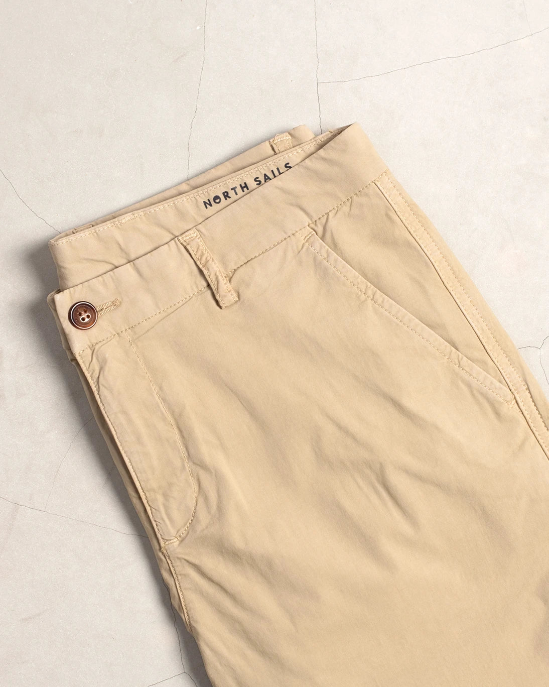 PANTALÓN CHINO DEFENDER BEIGE SLIM NORTH SAILS