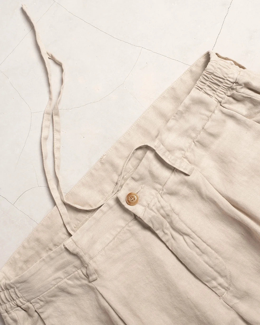 PANTALÓN DE LINO BEIGE JOGGER AT.P.CO