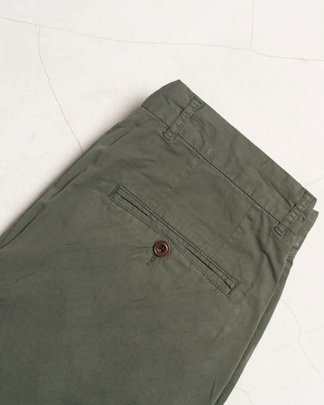 PANTALÓN CHINO VERDE HARTFORD