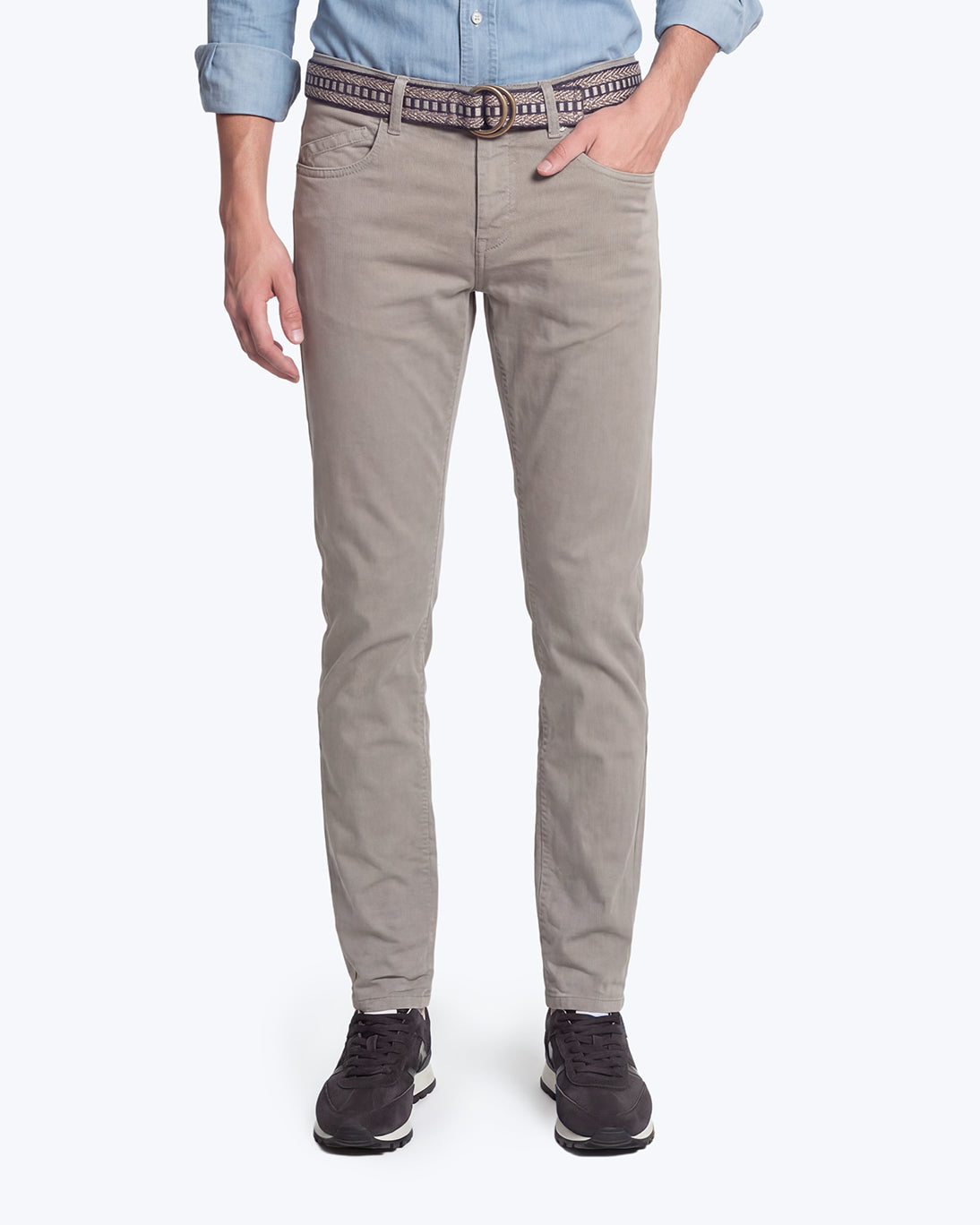PANTALÓN DE 5 BOLSILLOS GRIS RE-HASH
