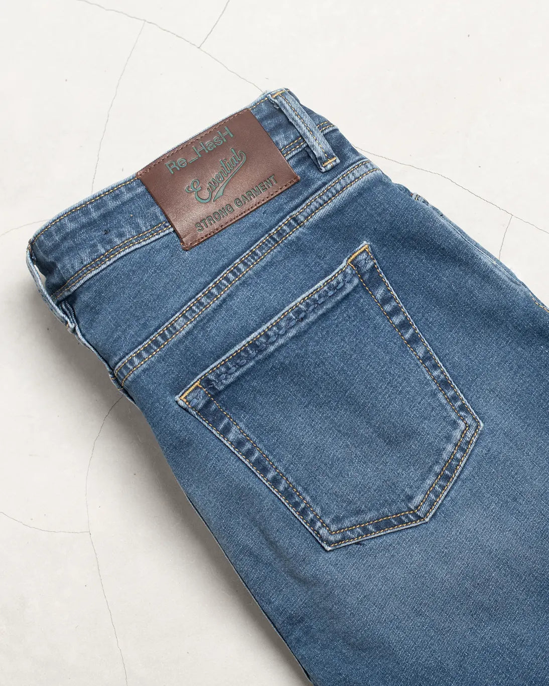 PANTALÓN VAQUERO RUBENS RE-HASH