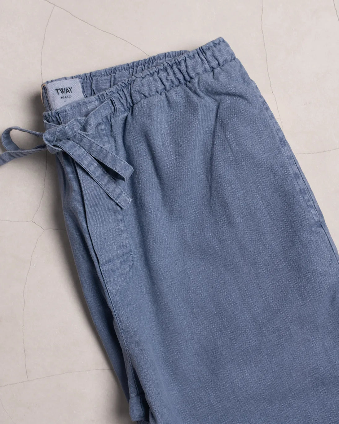 PANTALÓN  DE LINO AZUL TWAY