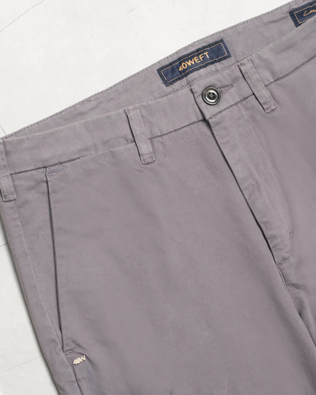 PANTALÓN CHINO GRAFITO 40WEFT