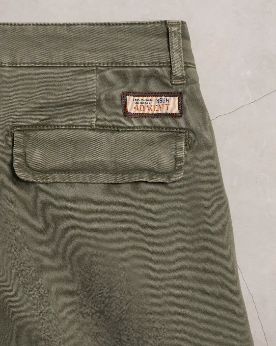 PANTALÓN CARGO OLIVA 40WEFT