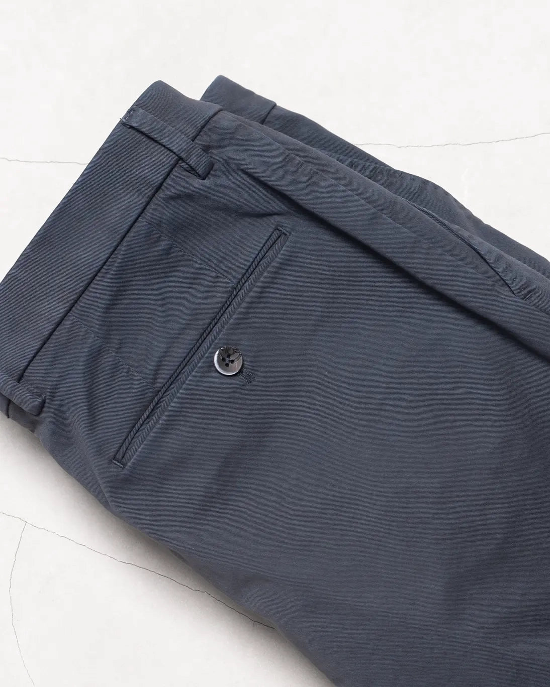 PANTALÓN CHINO GTA FEDERICO SLIM BATAVIA AZUL MARINO