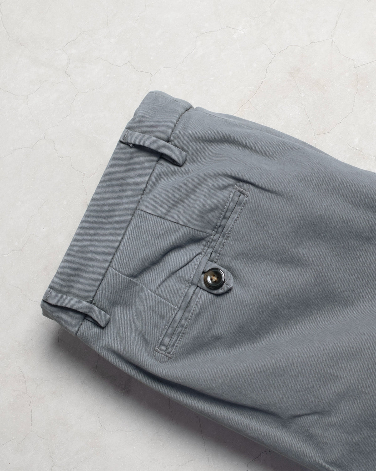 PANTALÓN CHINO GRIS TWAY
