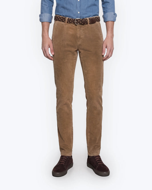 PANTALÓN CHINO DE PANA GRUESA MARRÓN TWAY