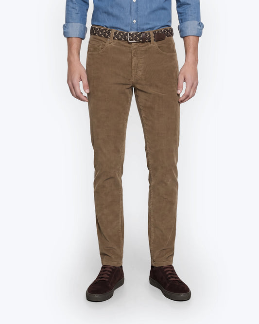 PANTALÓN CHINO DE PANA GRUESA MARRÓN TWAY