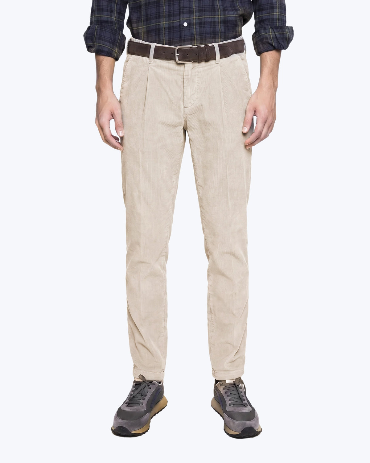 PANTALÓN CHINO DE PANA BEIGE CON PINZAS AT.P.CO