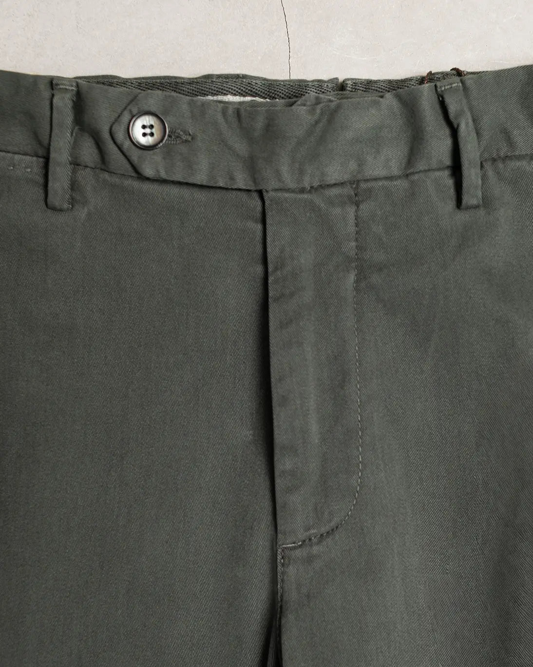 PANTALÓN CHINO VERDE L.B.M. 1911