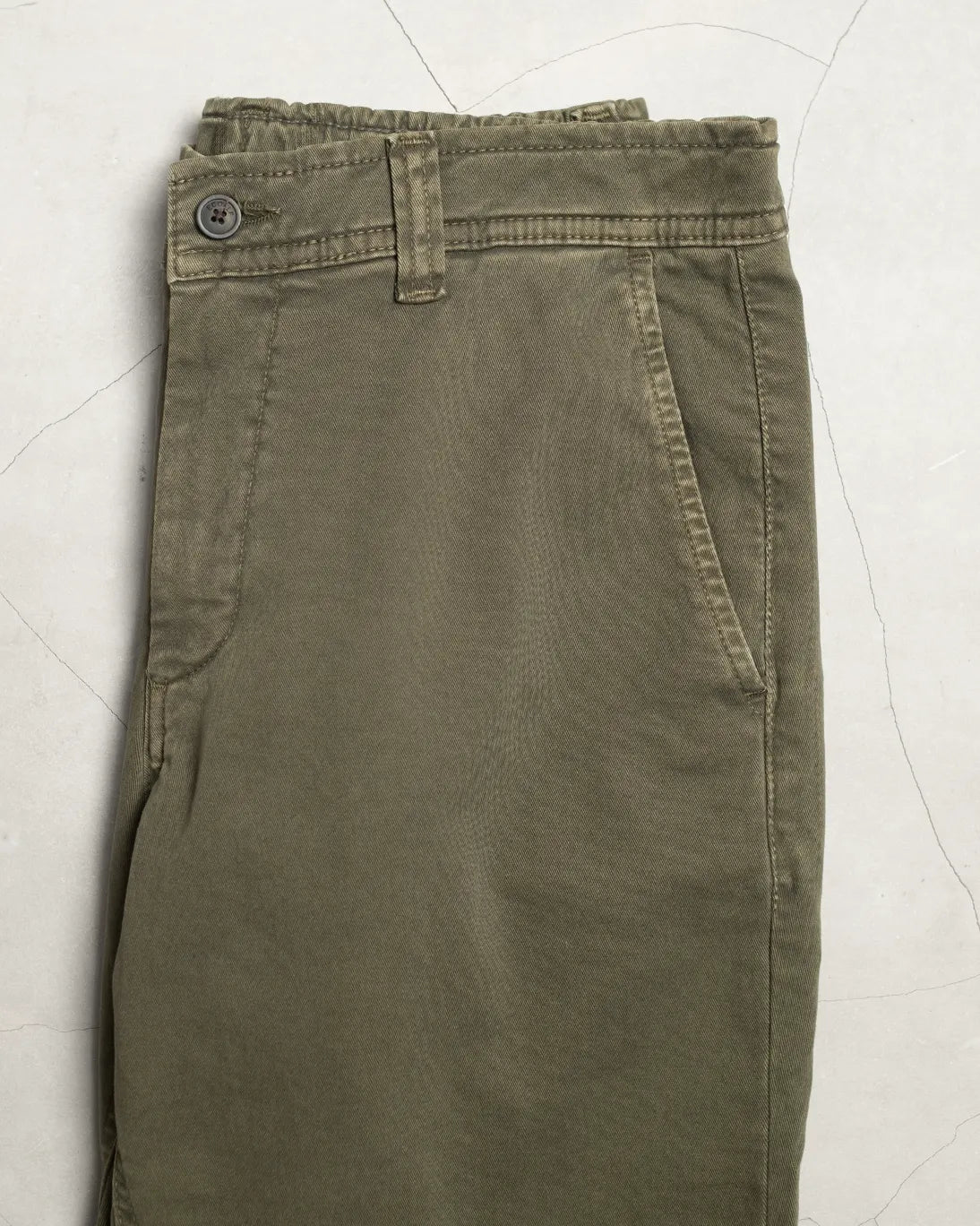 PANTALÓN CHINO ELÁSTICO ETHIWIN OLIVA ECOALF