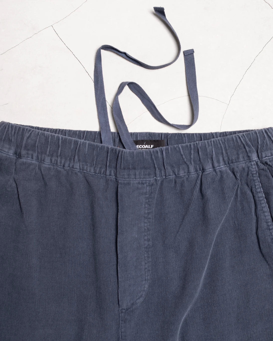 PANTALÓN CHINO DE PANA GINA AZUL ECOALF